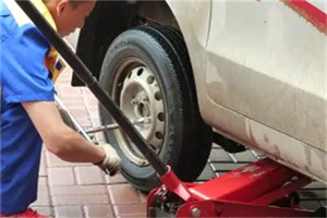 盐都附近拖车24小时服务热线电话